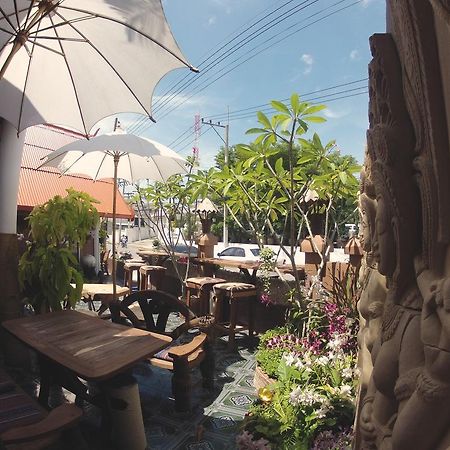 Palada Guesthouse หัวหิน ภายนอก รูปภาพ